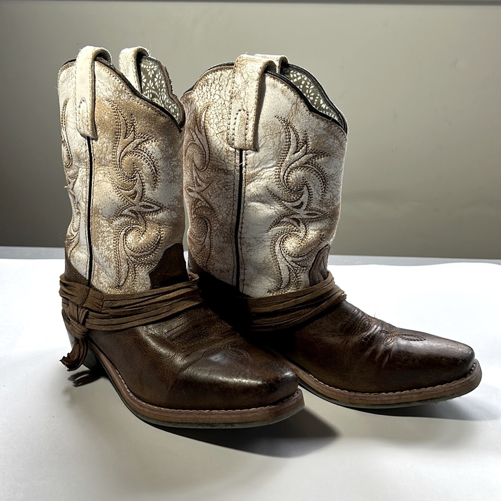 Leather upper boot
